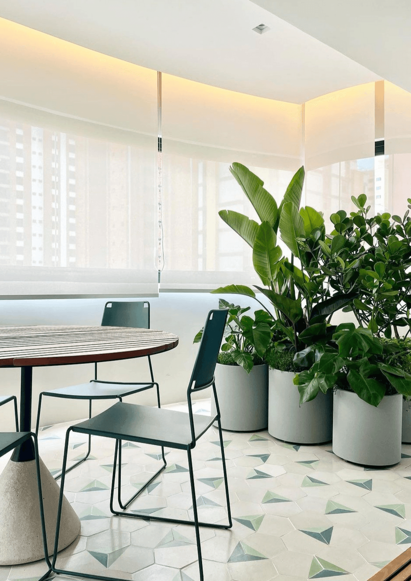 Decoración con plantas Diseño interior con plantas  Paisajismo interior Ambientes verdes